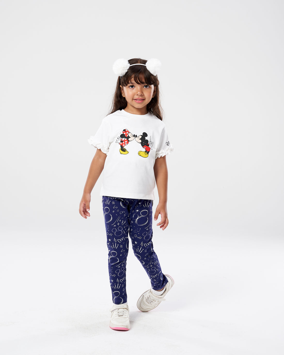 Mickey And Friends Kisses T-Shirt